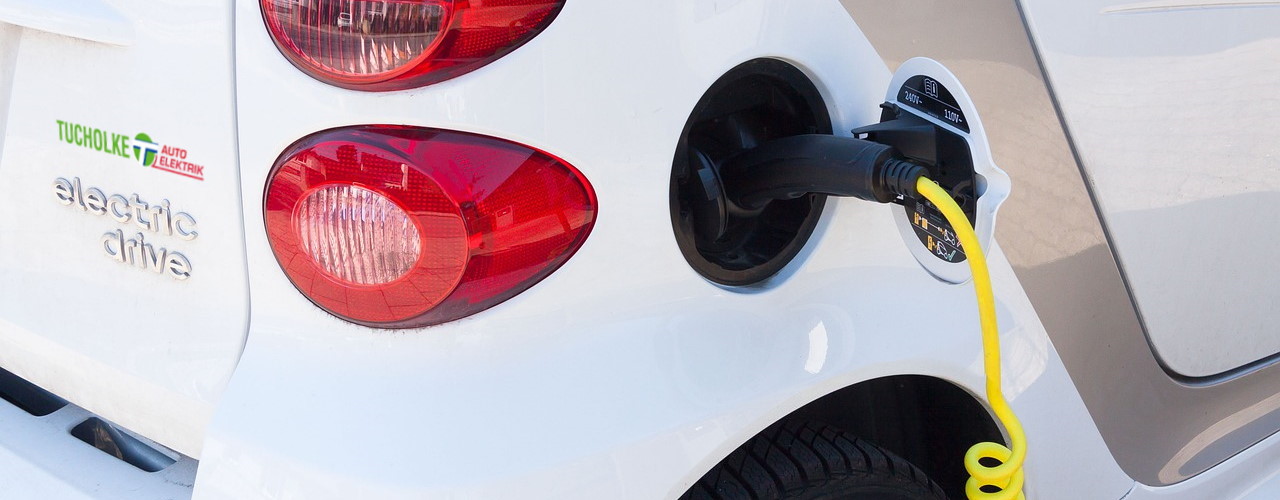E-Auto Werkstatt & Laden E-Auto Werkstatt & Laden